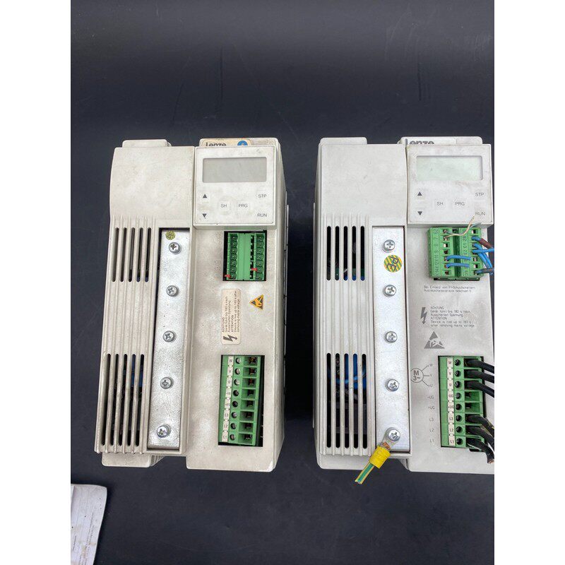 1pc x LENZE 33.8218 E FREQUENCY CALCULATOR + 33.8201BB KEYBO