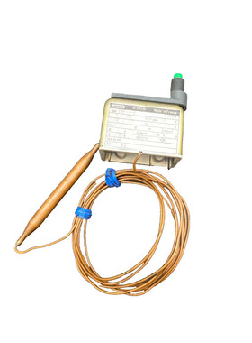JUMO EMF-4-U 17958 87.37.53.00 THERMOSTAT SWITCH