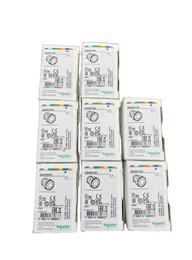 SCHNEIDER ELECTRIC ZB4BW363 BOUTON POUSSOIR BLEU x8pc