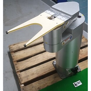 RORZE 413 RR734L2822 DUAL 120 ARM ROBOT USED TRANSFER