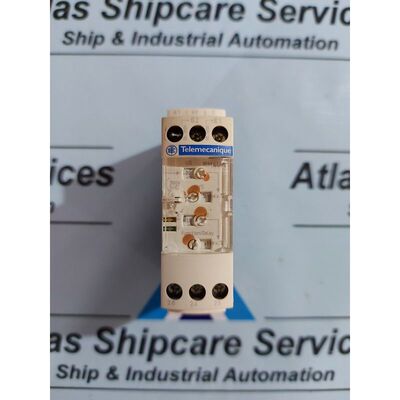 Schneider RM4UA33F Voltaje Medida Relé