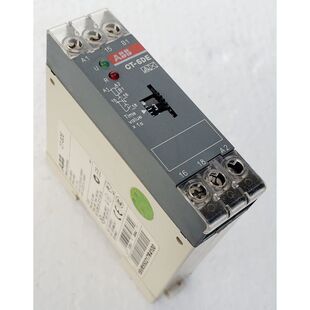 ABB CT-SDE STAR DELTA Relè Temporizzato 1SVR550217R4100