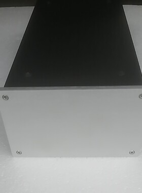 直流12V（电瓶）大功率立体声2X200W纯后级功放整机，全铝机箱。