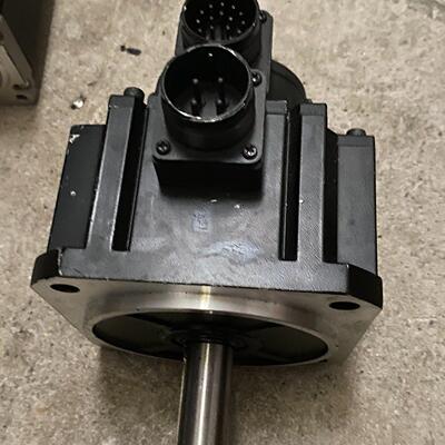 MGMF092L1G6M 松下伺服电机 0.85KW 工控自动化配件议价维修