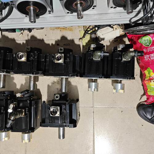 HF204S HF154T HF154BT 伺服电机 工控自动化设备配件议价维修