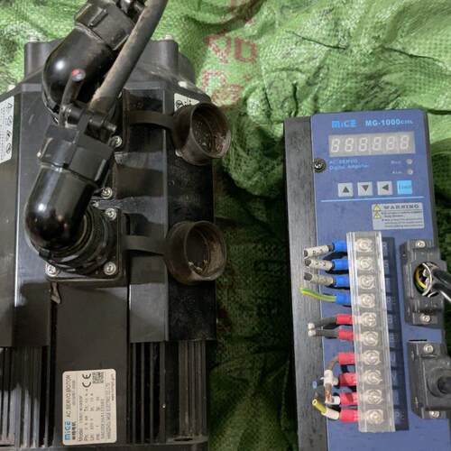 130ST-M10025SF MG-1000C30L 伺服电机驱动套装 2.6千瓦议价维修