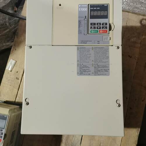 E1000 CIMR-EB4A0072AAA 变频器 37kw 安川工控设备议价维修