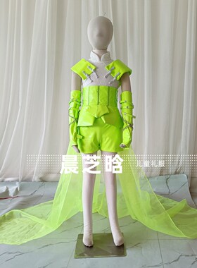 出租女童国潮复古荧光绿色VK主题PK服模特走秀潮服车模演出礼服