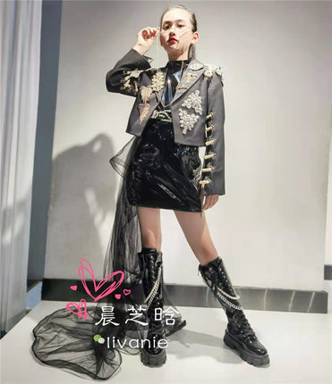 出租女童黑色复古港风爱豆诞生模特走秀时装潮服儿童车模演出礼服
