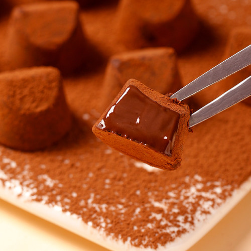 圣诞节巧克力甘滋罗松露型