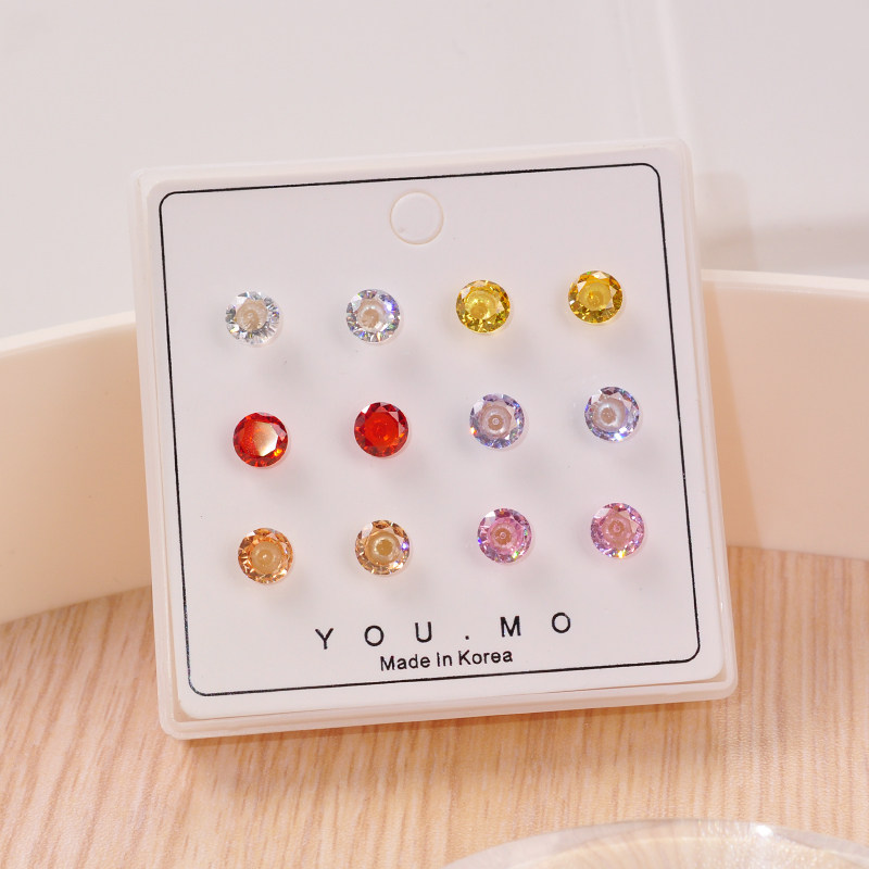 优茉彩色圆形锆石耳钉女精致百搭耳饰简约新款2025养耳洞树脂耳环