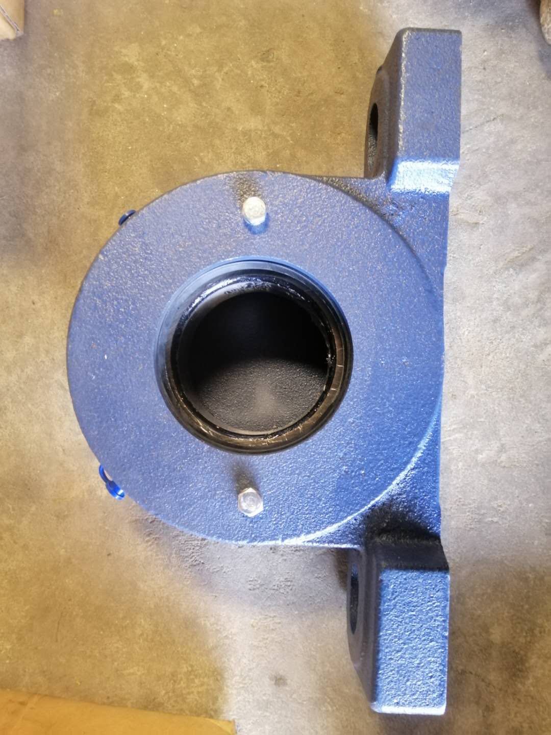 三一/中联搅拌站配件双列调心滚子轴承22214CA/W33带座铸钢/铸铁