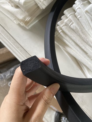 仕高玛上盖观察三一中联密封条