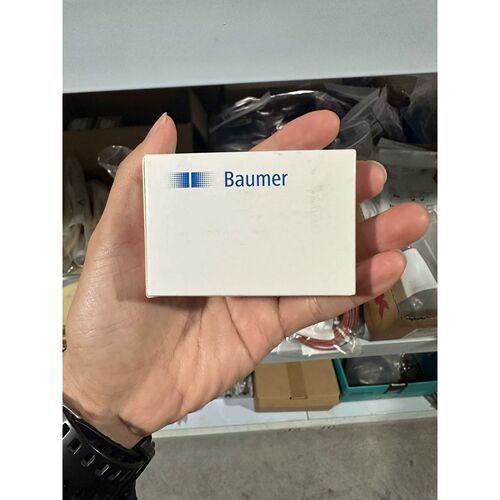 Baumer/保盟 11200640 UR18.DA0.2-IAMJ.9SF 超声波传感器 议价