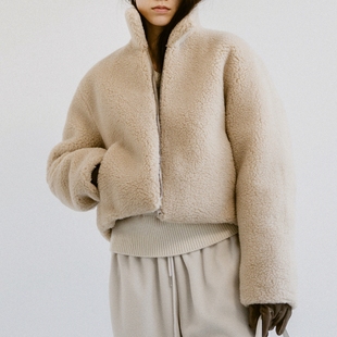 外套保暖冬季 宽松羊羔毛短款 仿皮草复古休闲 翻领拉链长袖 韩国女装