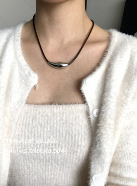 日韩简约中性风人鱼项链