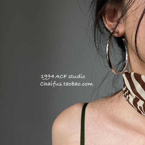 欧美简约轻熟风C型耳钉