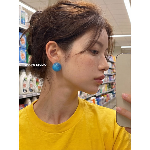透明气泡圆球耳钉克莱因蓝果冻感