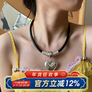 柴夫工作室/X746 欧美极简小众复古做旧爱心设计感磁吸项链项圈