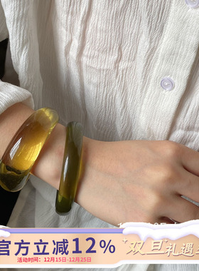 韩系简约清透树脂开口手镯