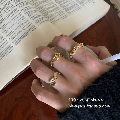 素金玫瑰花点钻蝴蝶戒指