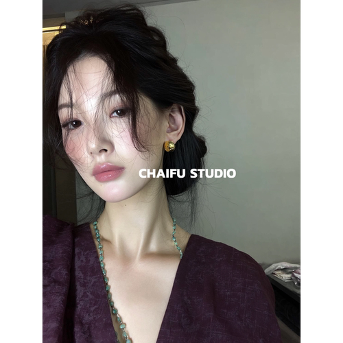港风立体褶皱金属肌理半圆耳钉