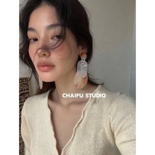 柴夫工作室 港风文艺晕染几何亚克力耳钉小众清新醋酸耳环 R297