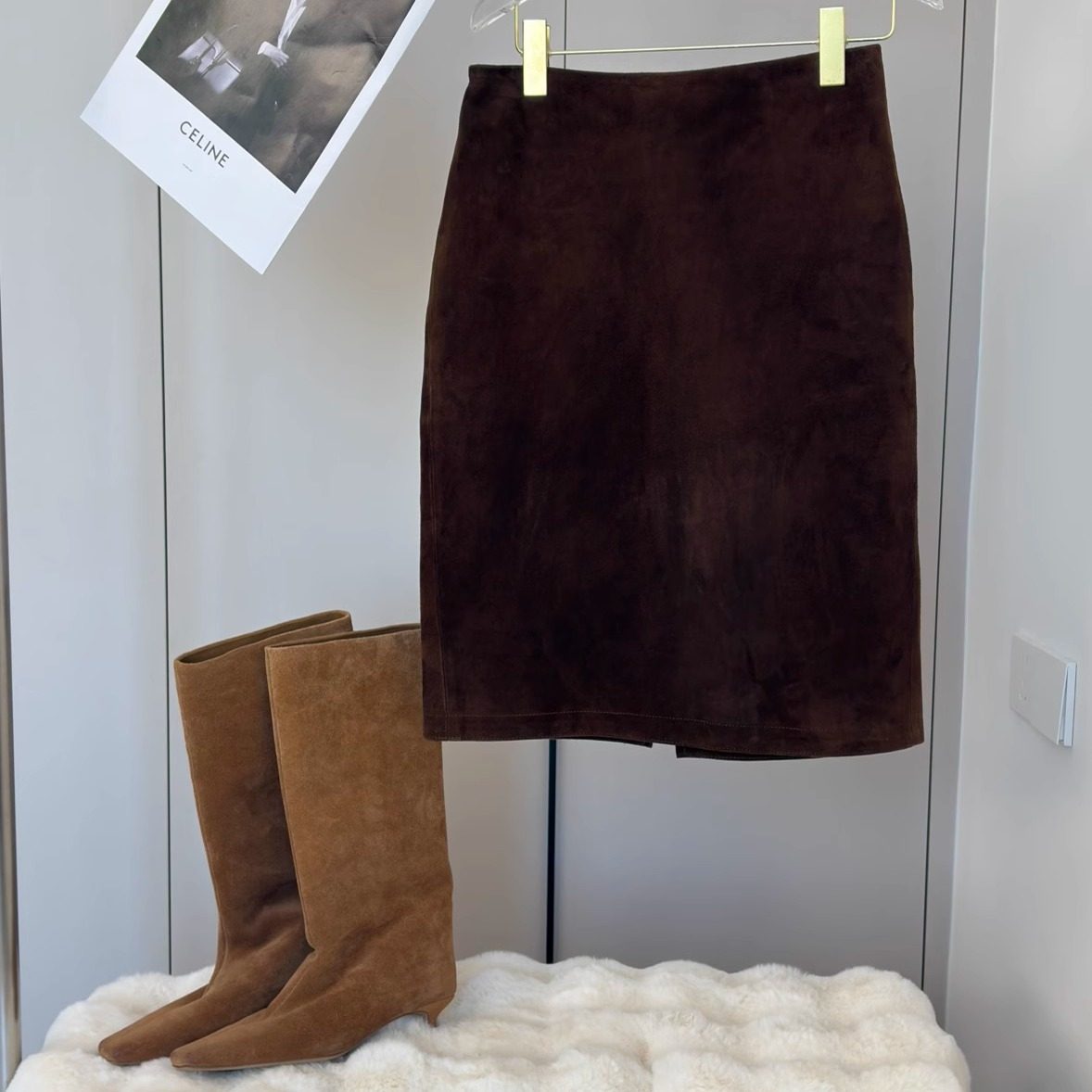 羊皮反绒面真皮半身裙女高腰开叉2025秋冬新款复古包臀一片式短裙,女装/女士精品,半身裙,淘宝优惠券,粉丝福利购,淘宝优惠卷