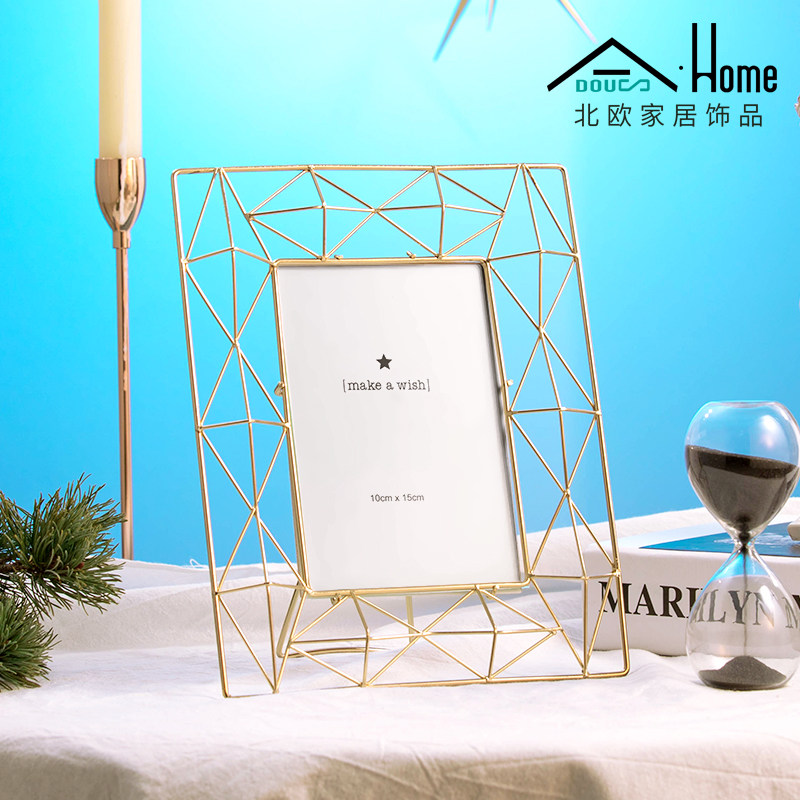 INS欧式简约装饰画6寸婚纱儿童相框挂墙创意金色铁艺像框照片摆台|msdalam kategori Aksesori rumah, photo Frame/Frame - dari Buy2taobao.com untuk memberikan perkhidmatan ejen Taobao profesional membeli