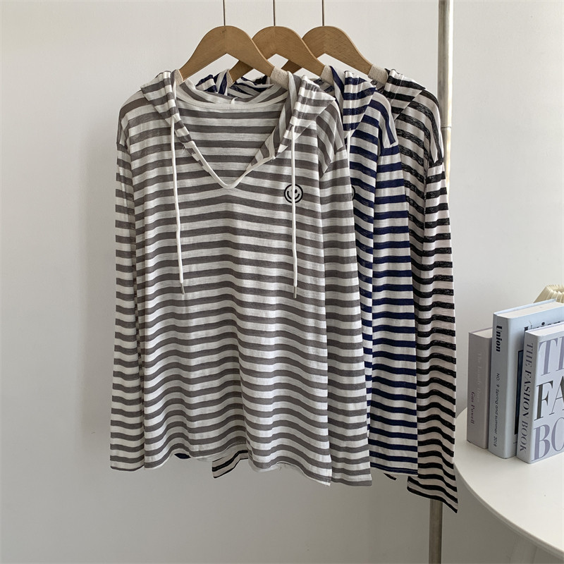 纯棉条纹笑脸长袖连帽衫春夏韩版百搭设计感宽松防晒罩衫T恤衣,女装/女士精品,T恤,淘宝优惠券,粉丝福利购,淘宝优惠卷