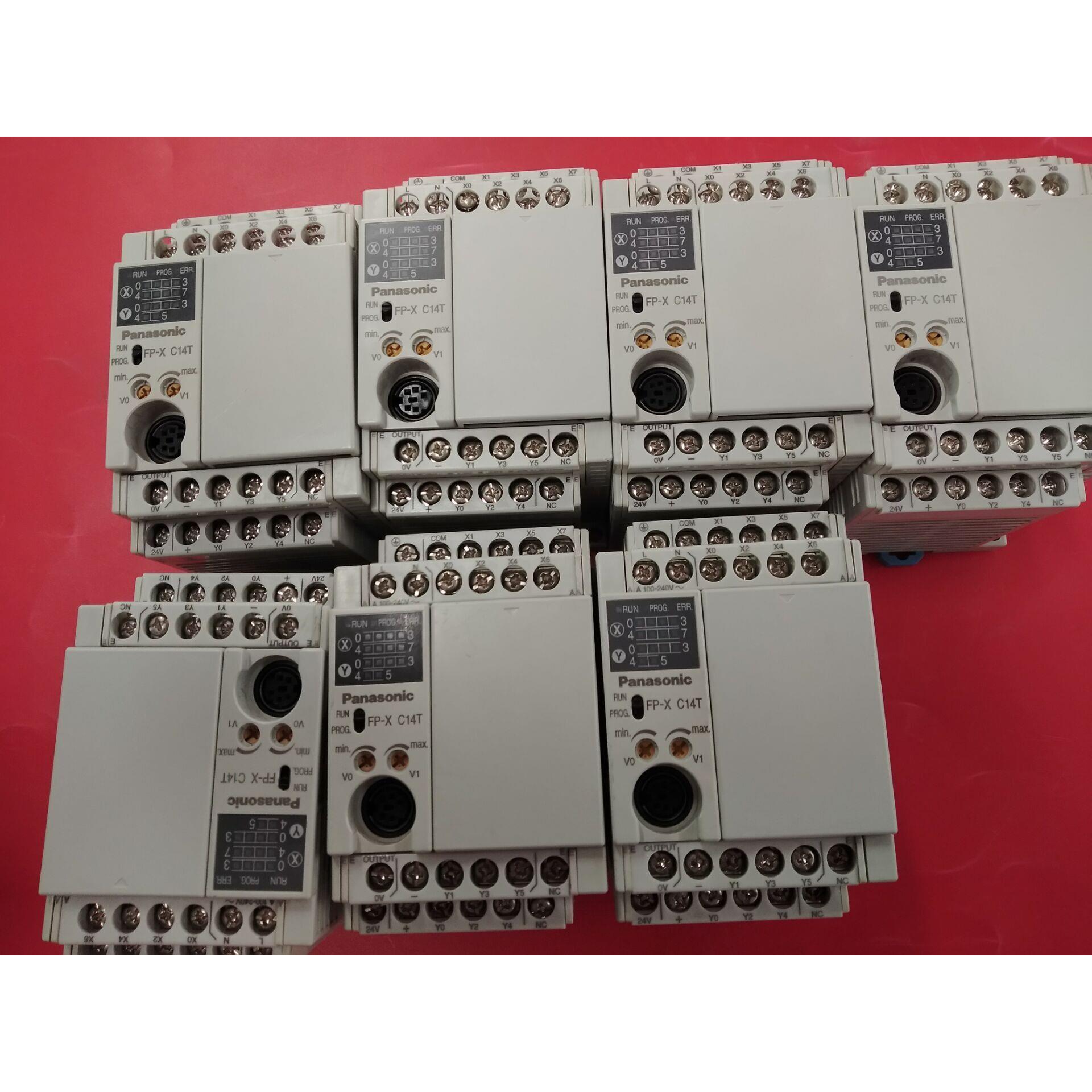 松下PLC AFPX-C14R/C30R AFPX-C30T/C40T /C60T C30TD AD2 DA2