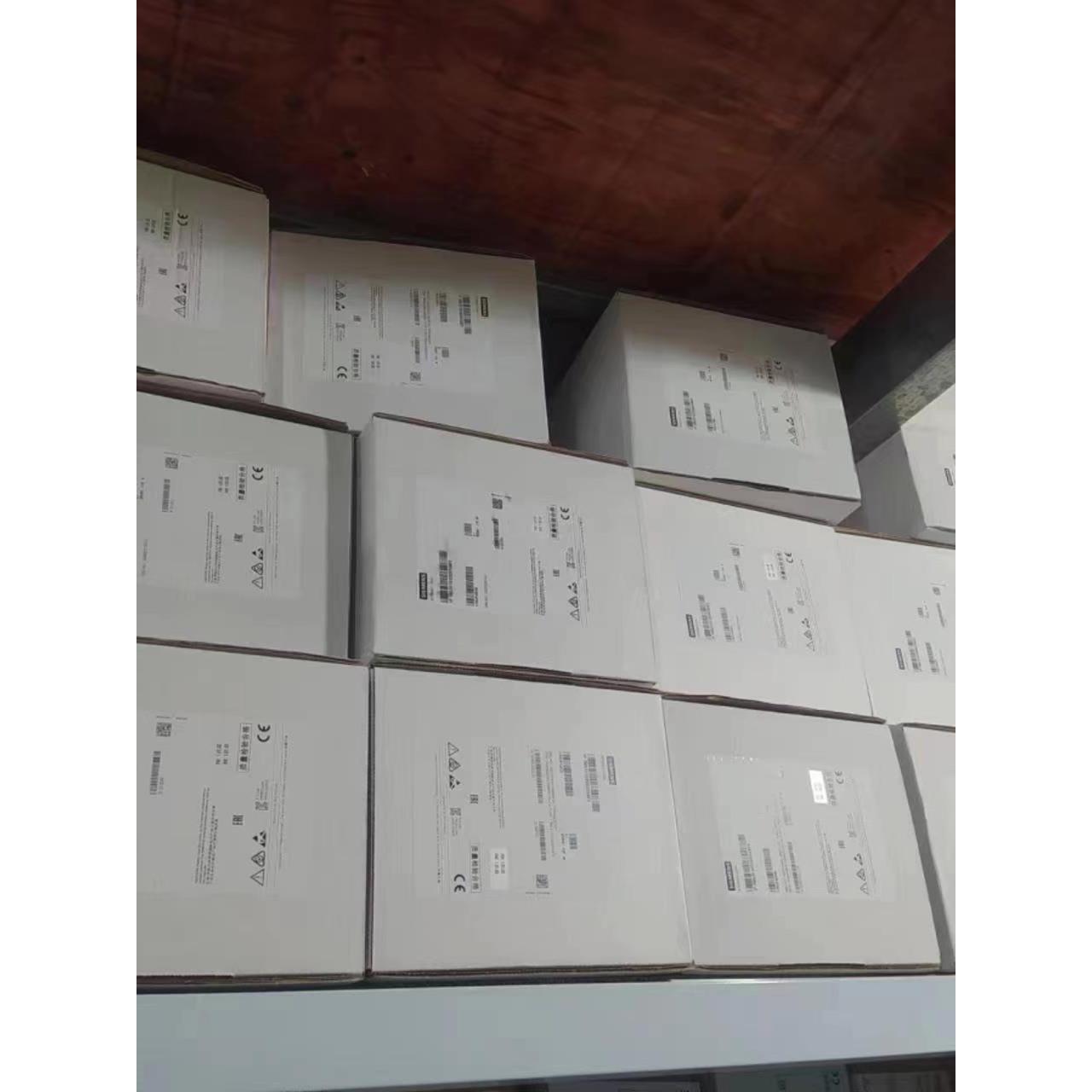 西门子LU240 超声波液位计7ML5110-1DD1GD1DF07-4AF3 4AF1物位计