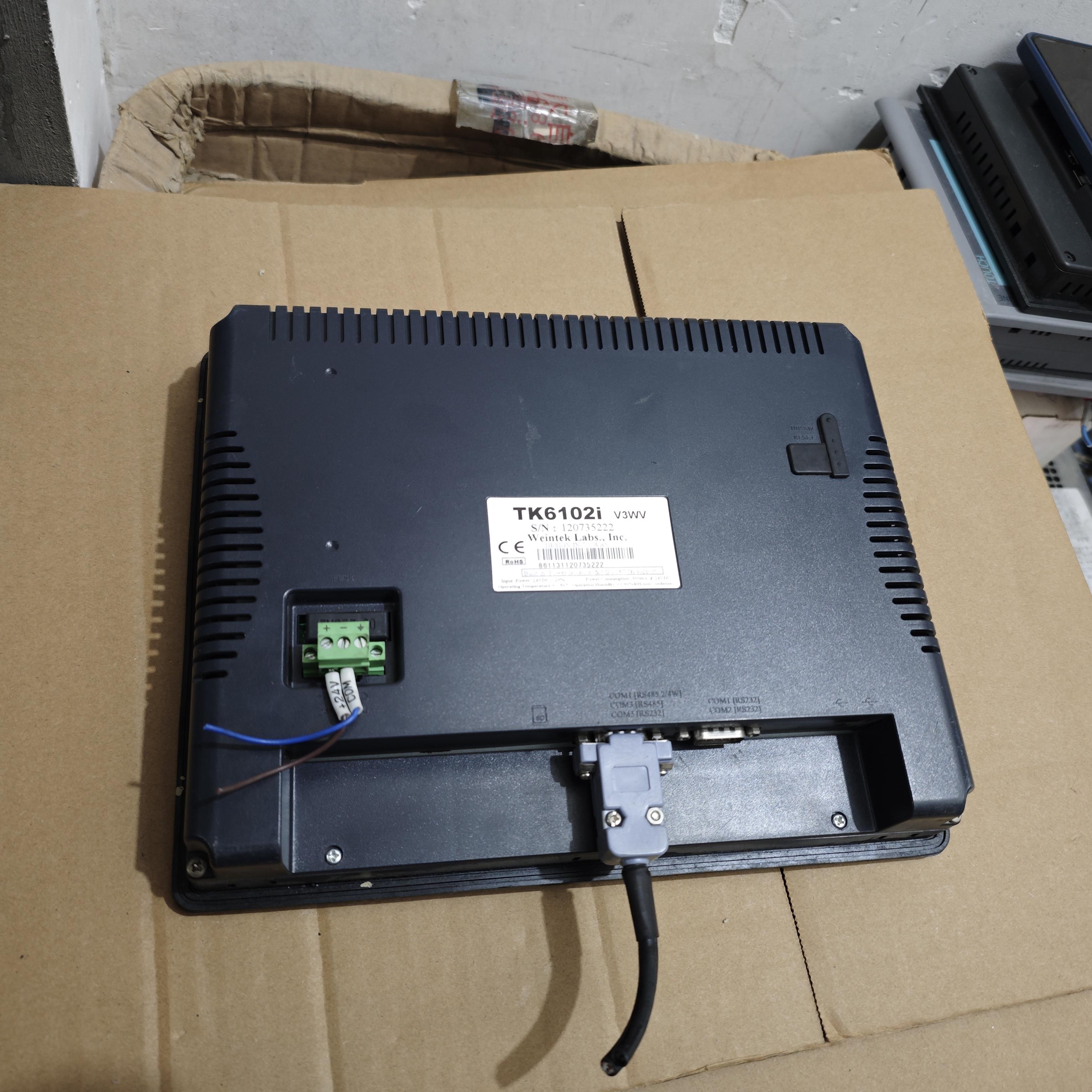 9成新威纶TK6100i V5WV/TK6102i V3WV/TK6102i V6WV/TK6102i V5WV