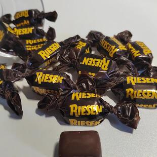 包邮 现货 德国STORCK RIESEN里森 黑巧克力太妃糖 特浓夹心 半斤