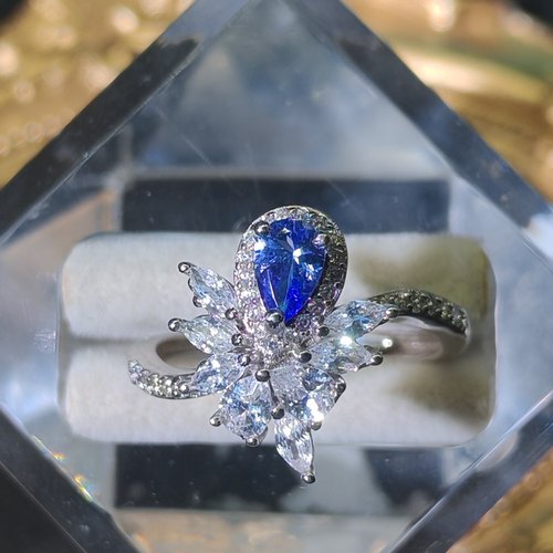 S925纯银活口可调节水滴形4x6mm天然宝石坦桑石戒指