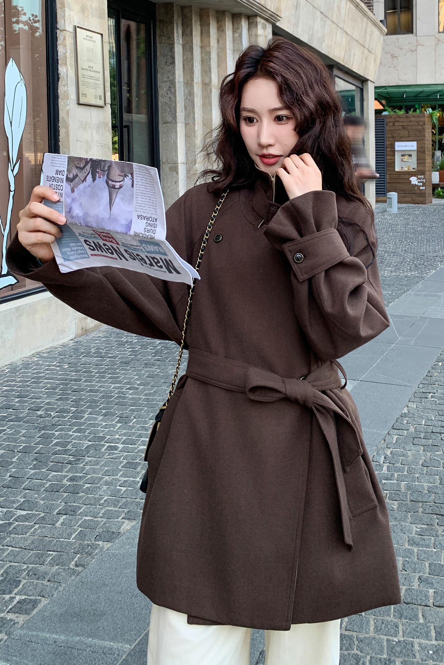 咖色高级感时尚毛呢外套女2025冬季新款韩版收腰显瘦百搭呢子大衣,女装短外套,2C103