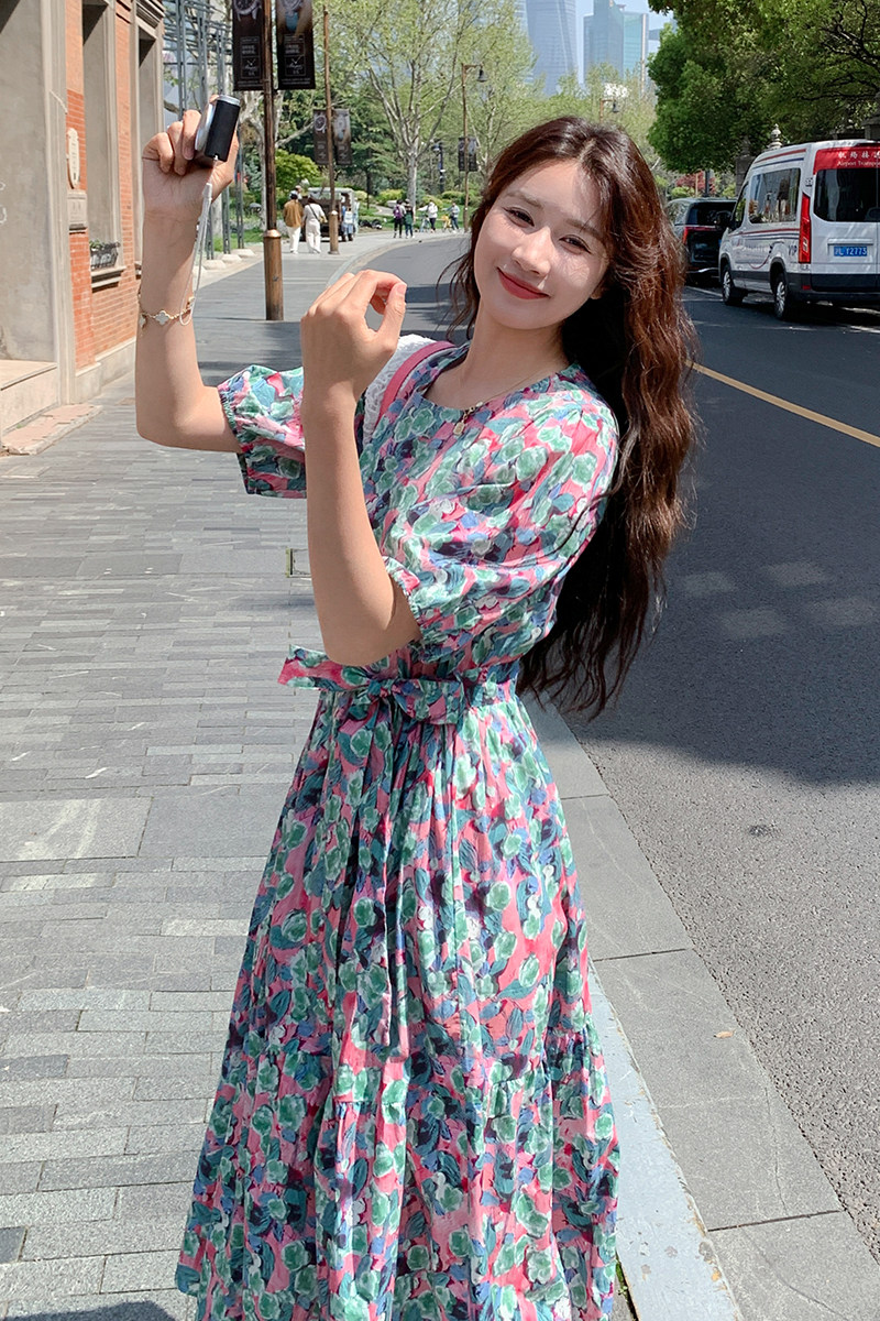 彩色碎花连衣裙女2025夏季新款法式小个子气质收腰显瘦泡泡袖长裙,女装连衣裙,2C103