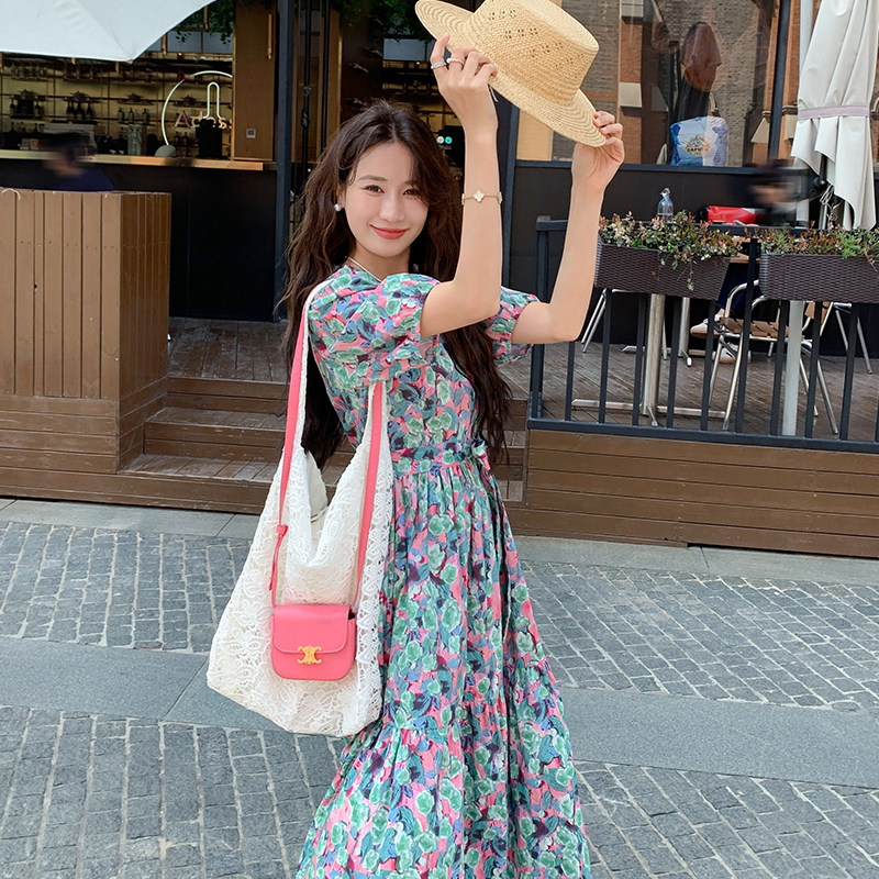 彩色碎花连衣裙女2025夏季新款法式小个子气质收腰显瘦泡泡袖长裙,女装连衣裙,2C103