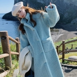 蓝色长款羊羔毛皮毛一体外套女2024冬季宽松高级感加厚棉服大衣，女装皮草，2C103