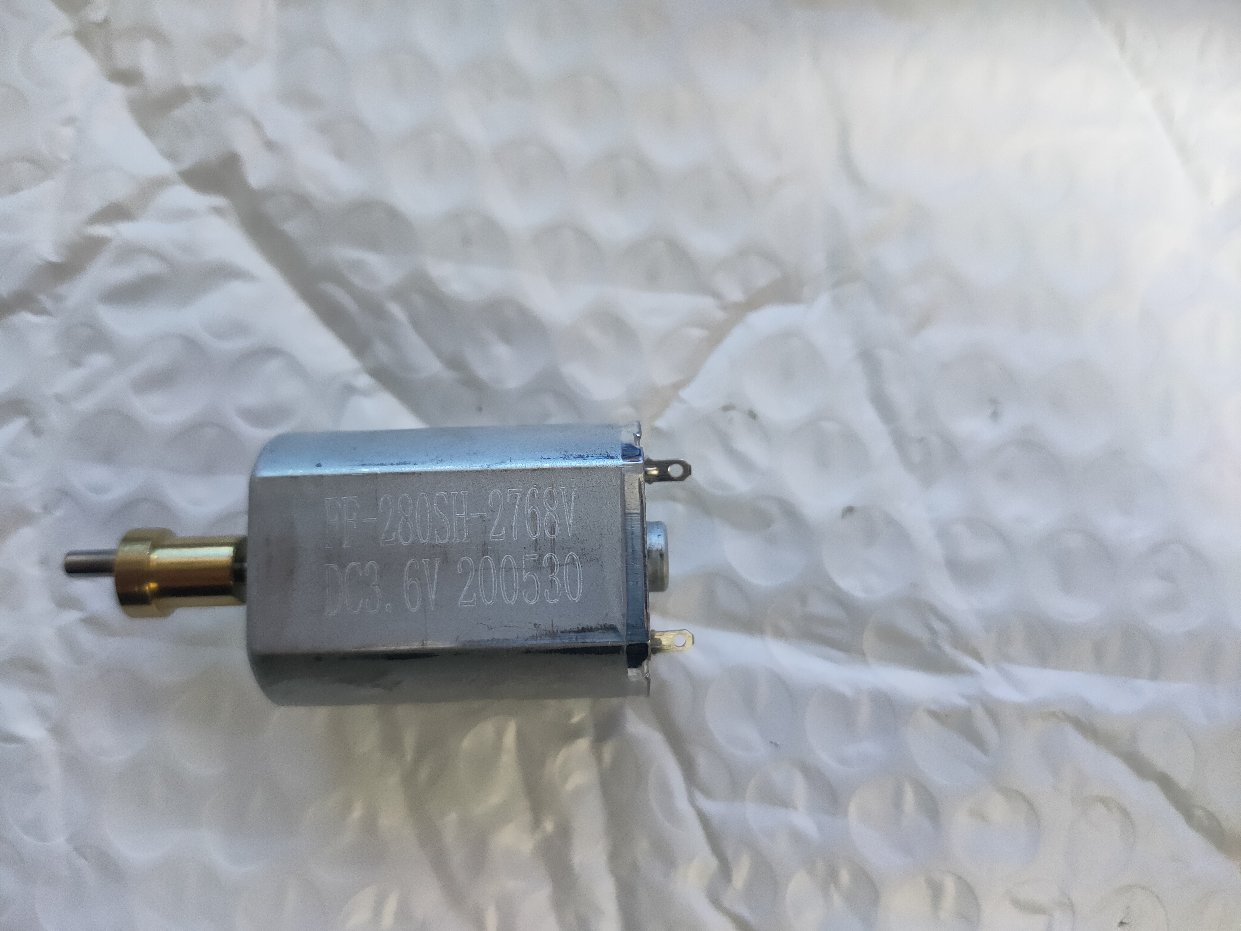 通用国内电动理发器马达3.6V电机280SH-2768v剃头刀电池配件机芯