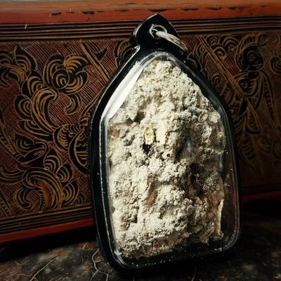 泰国佛牌正品 阿赞put disco坤平 吊坠