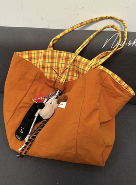 双面可用大包包2024秋冬新款明黄色格子托特包大容量单肩包慵懒风