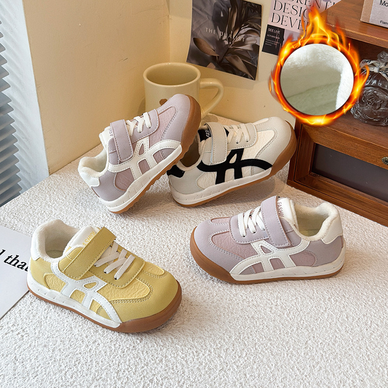 儿童运动鞋加绒女童德训鞋2025秋冬新款男童休闲鞋宝宝二棉板鞋潮