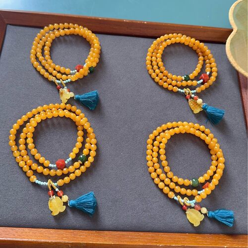 天然俄料鸡油黄蜜蜡三圈手串配蜜