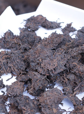九十年代【灵芝香】六堡老茶头陈年黑茶广西梧州正宗老茶头熟茶