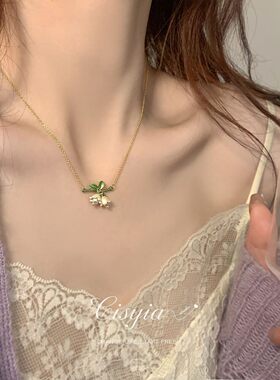 I精致铃兰花项链女夏轻奢小众级感法式复古气质锁骨链配饰