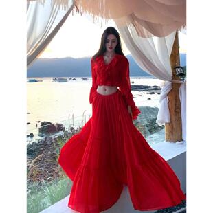 红色荷叶边上衣泰兰德海边拍照出片穿搭度假风套装 雪纺大摆半身裙