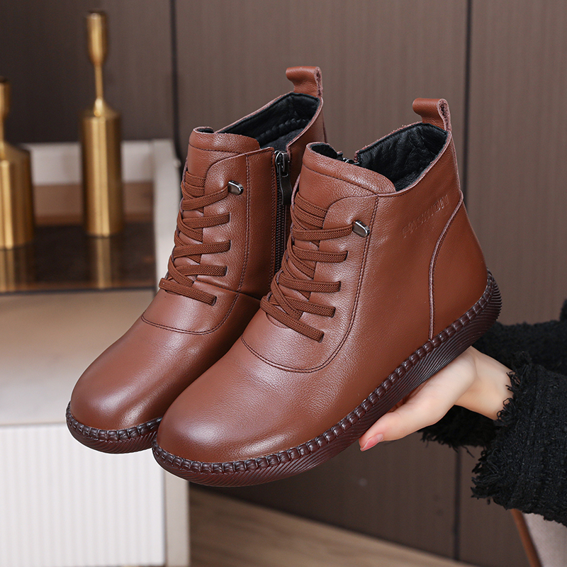 平底短靴女真皮牛筋软底大码靴子