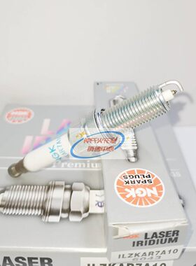 NGK铱铂金ILZKAR7A10适用奔驰C63 AMG CL63E63ML63R63S63火花塞