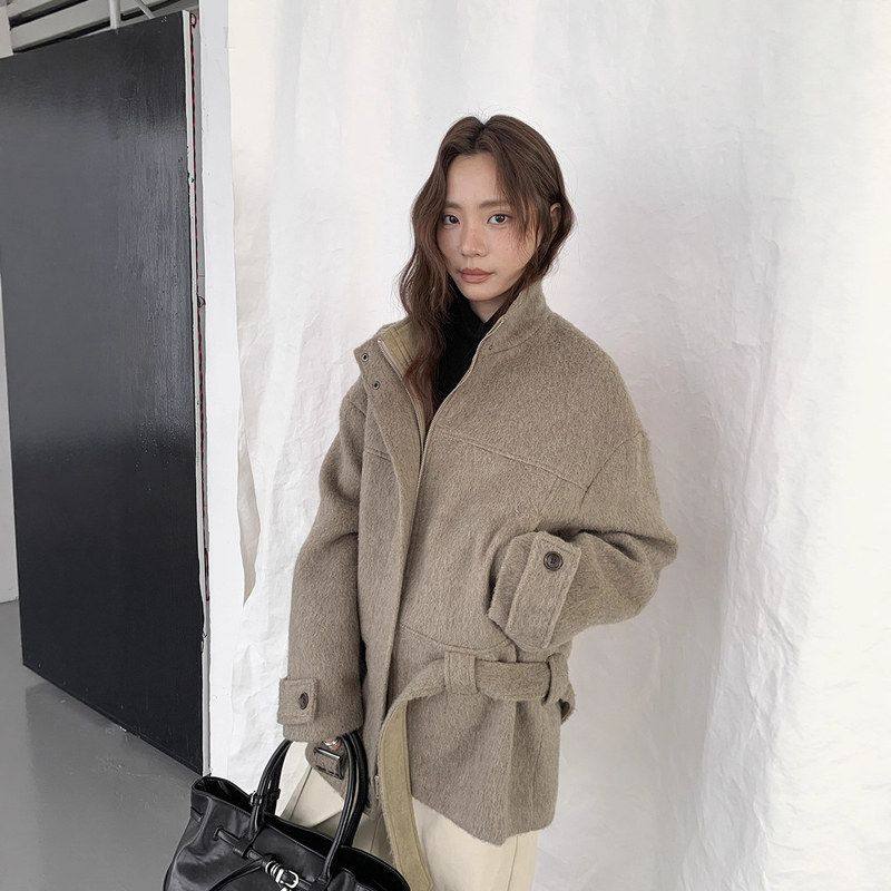 广州十三行2025冬复古文艺混纺亲肤厚实百搭氛围感羊毛外套